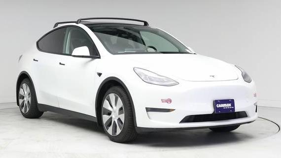 TESLA MODEL Y 2020 5YJYGDEE0LF015713 image